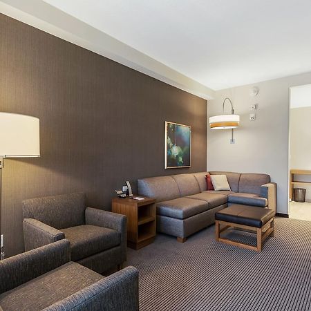 לוץ Hyatt Place Tampa/Wesley Chapel מראה חיצוני תמונה