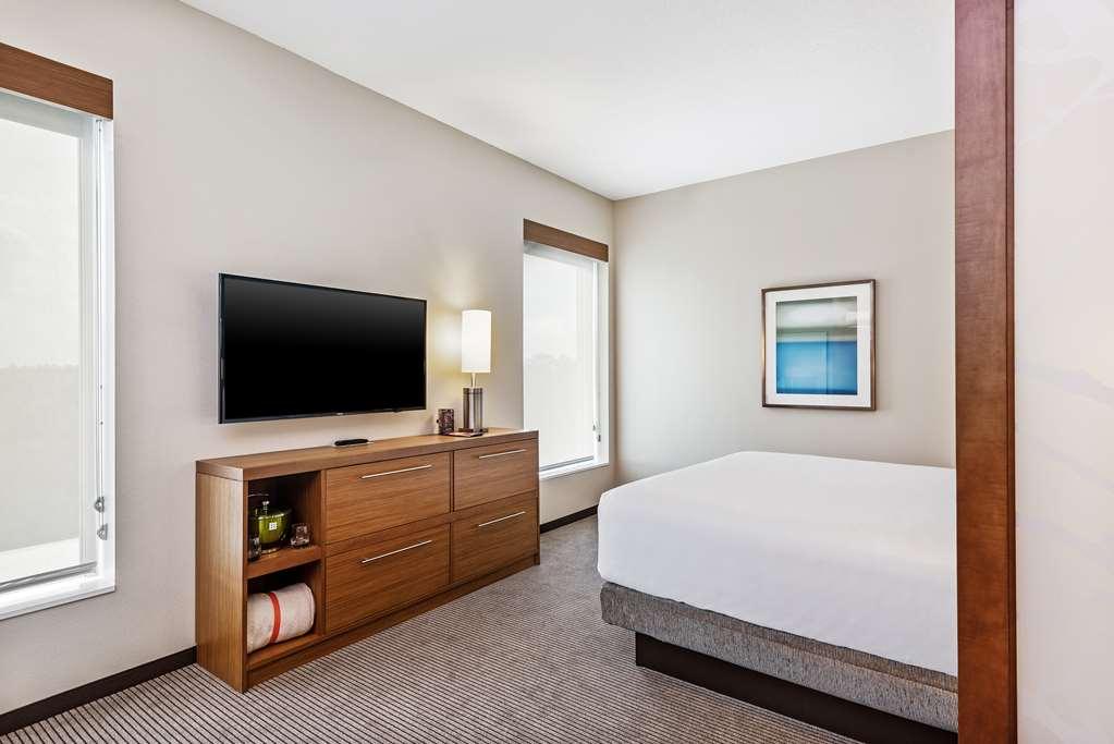 לוץ Hyatt Place Tampa/Wesley Chapel חדר תמונה